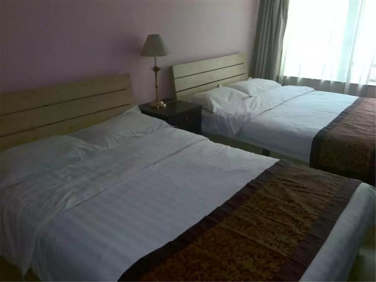 Beijing New World Centre Aparthotel Bagian luar foto